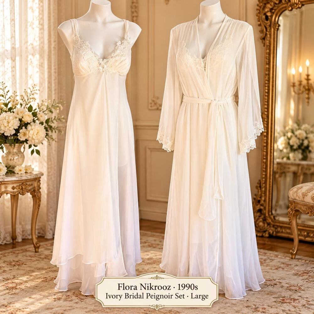 Vintage Flora Nikrooz 1990s Ivory Chiffon Peignoir Set Bridal Lace Robe Large